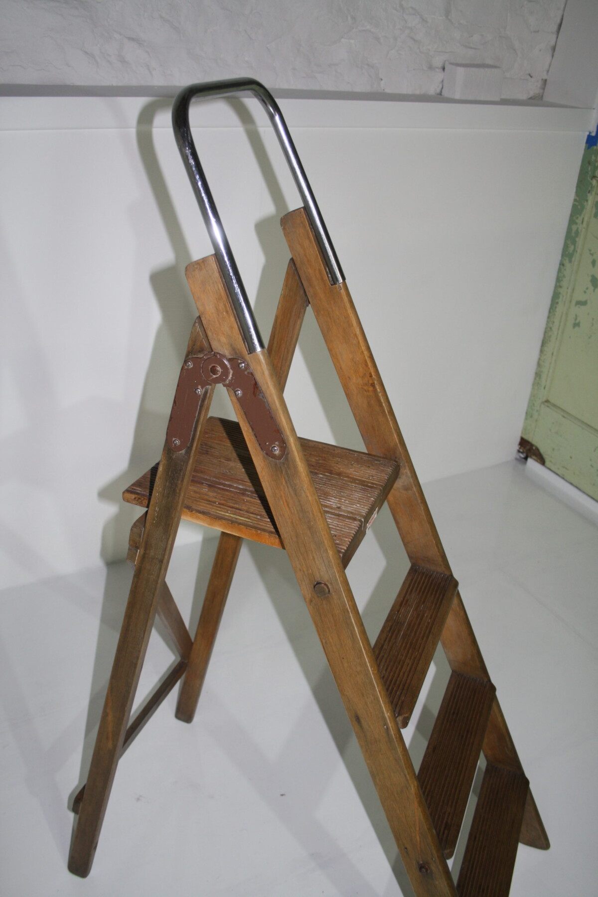 Wooden Step Ladder - Image 2