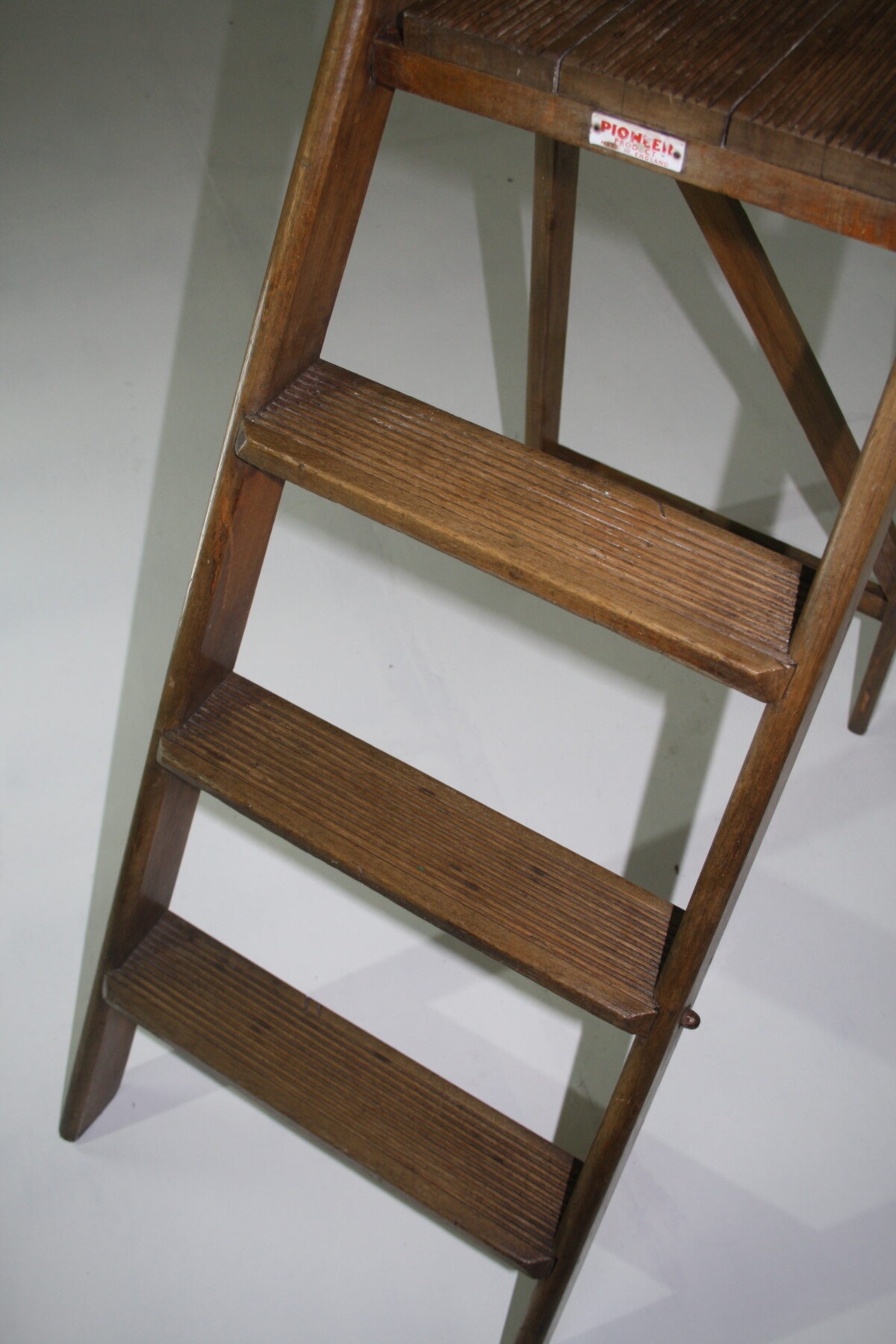 Wooden Step Ladder - Image 3