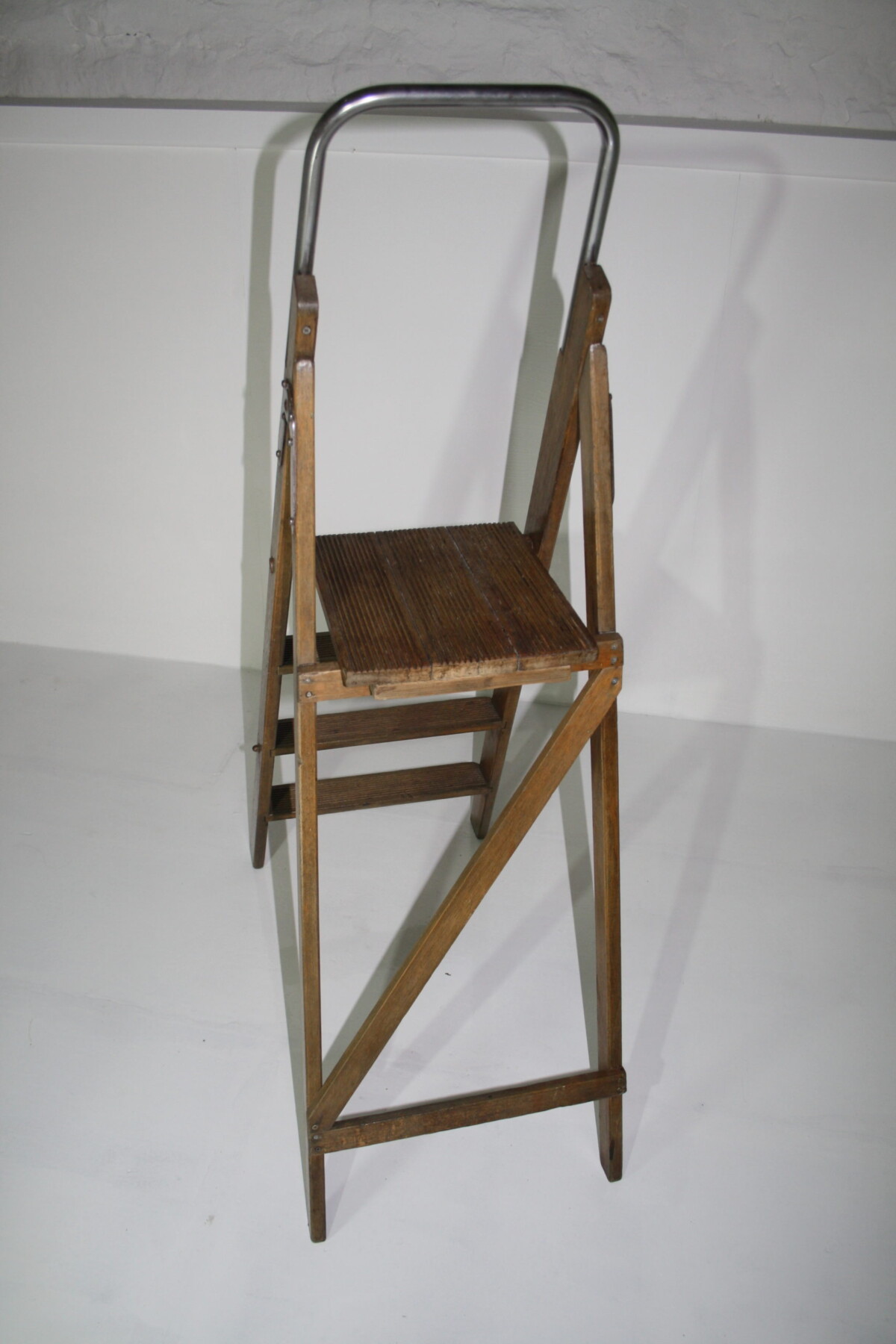 Wooden Step Ladder - Image 10