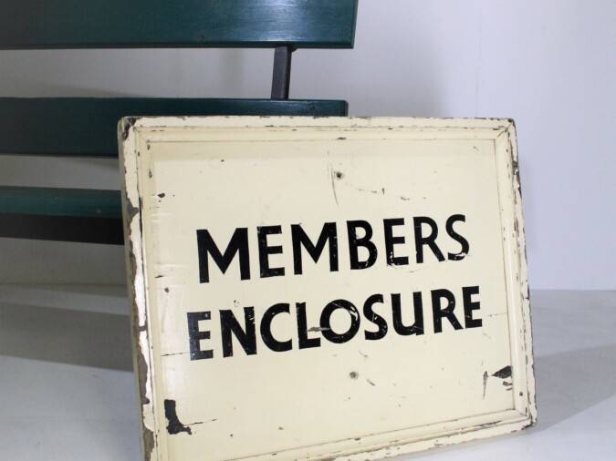 Members Enclosure Sign