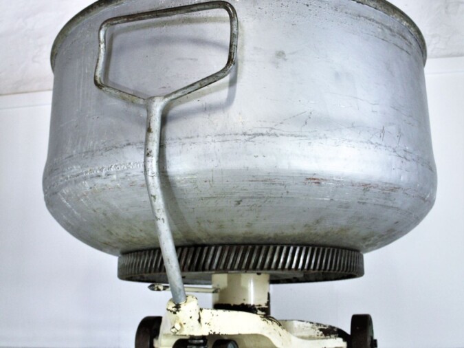 Cast Iron Bakery Bowl