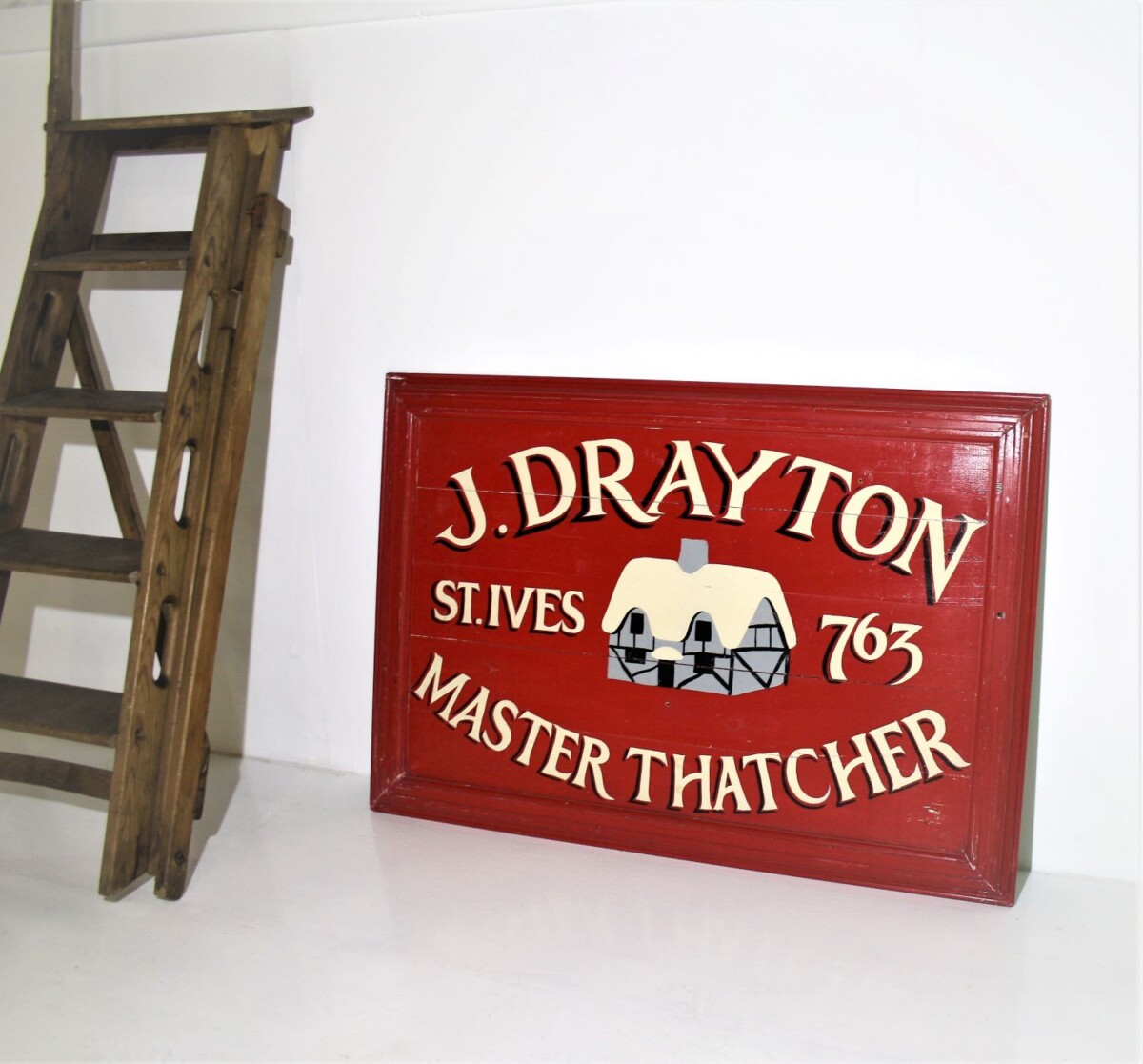 Hand Painted Wooden Sign - Image 4