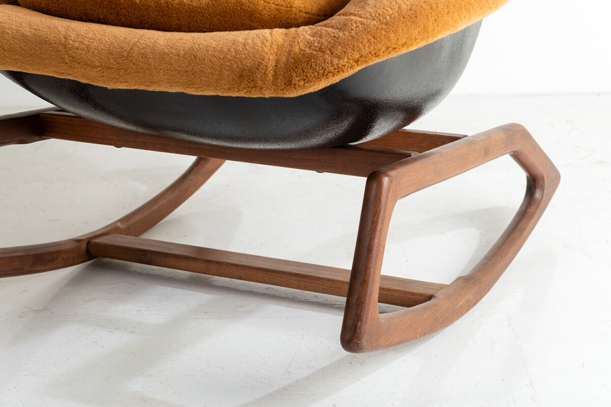 Lurashell Telstar Rocking Chair - Image 9