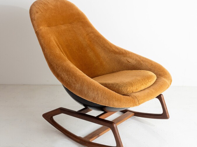Lurashell Telstar Rocking Chair