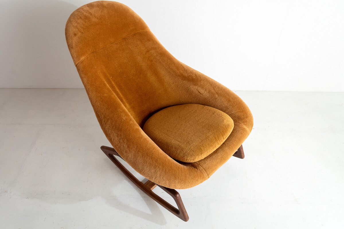 Lurashell Telstar Rocking Chair - Image 6