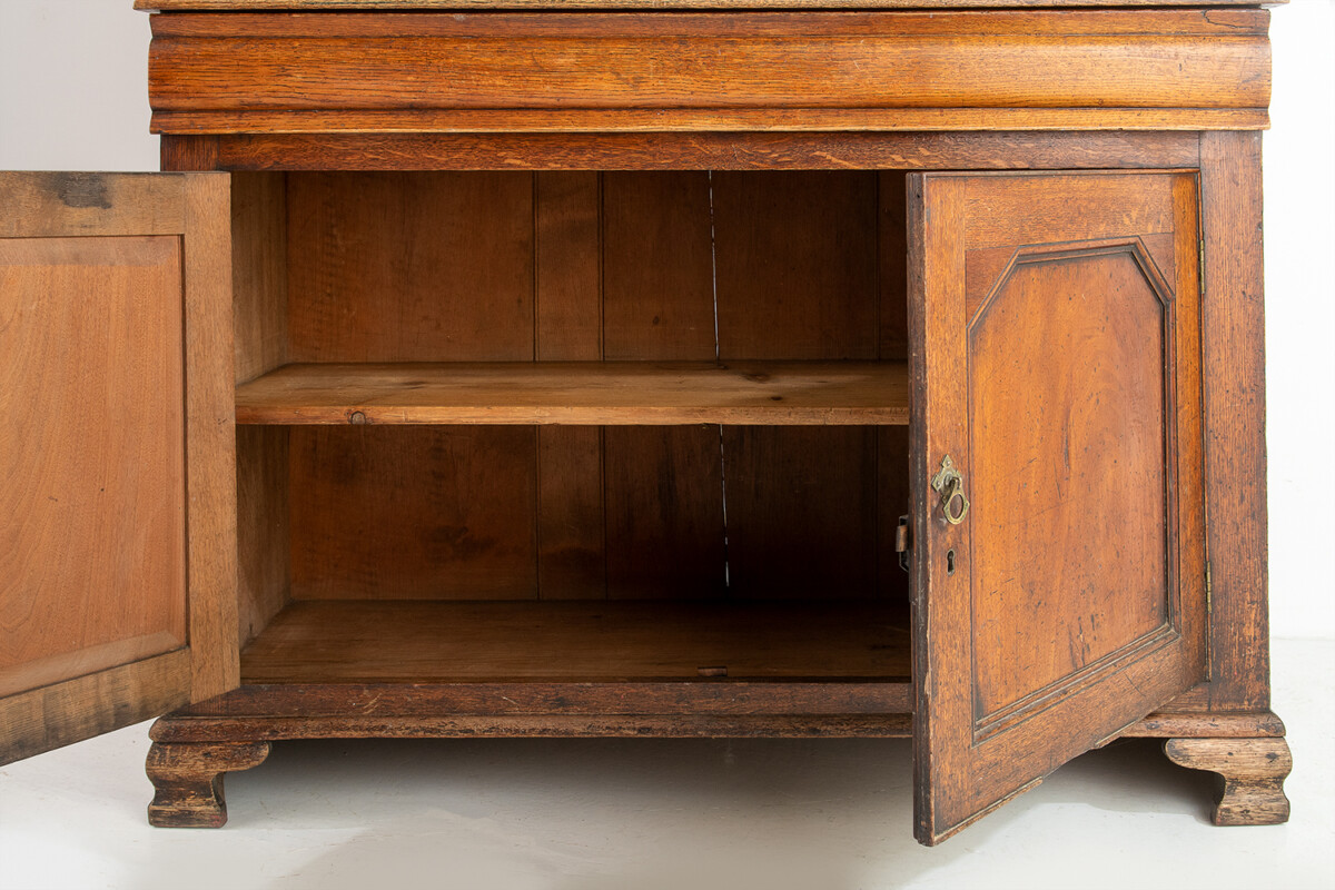 18th Century Oak Dresser - Image 2
