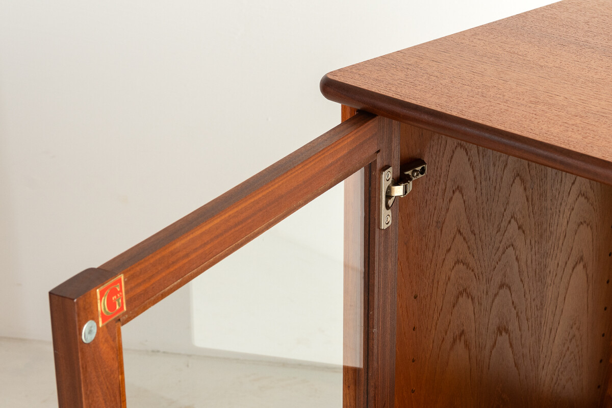G-Plan Hi-Fi Cabinet - Image 3