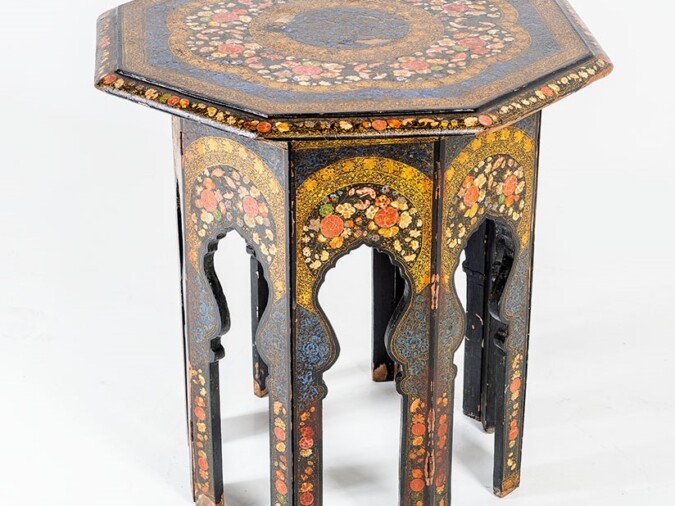 Kashmiri Table