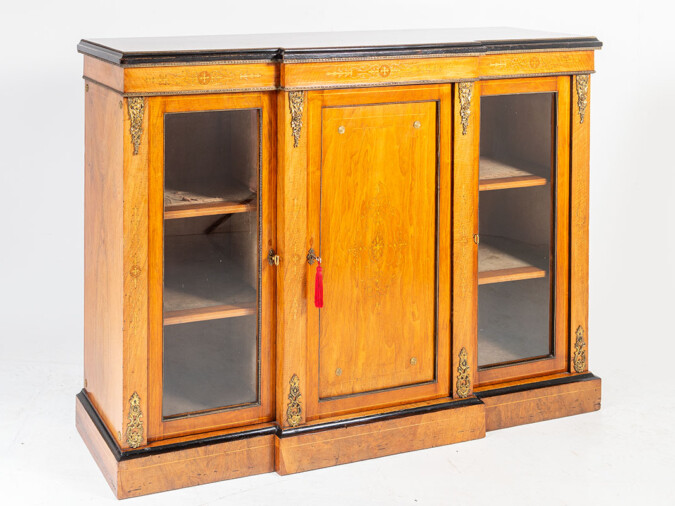 ANTIQUE VICTORIAN WALNUT AND BOXWOOD INLAY BREAKFRONT CABINET