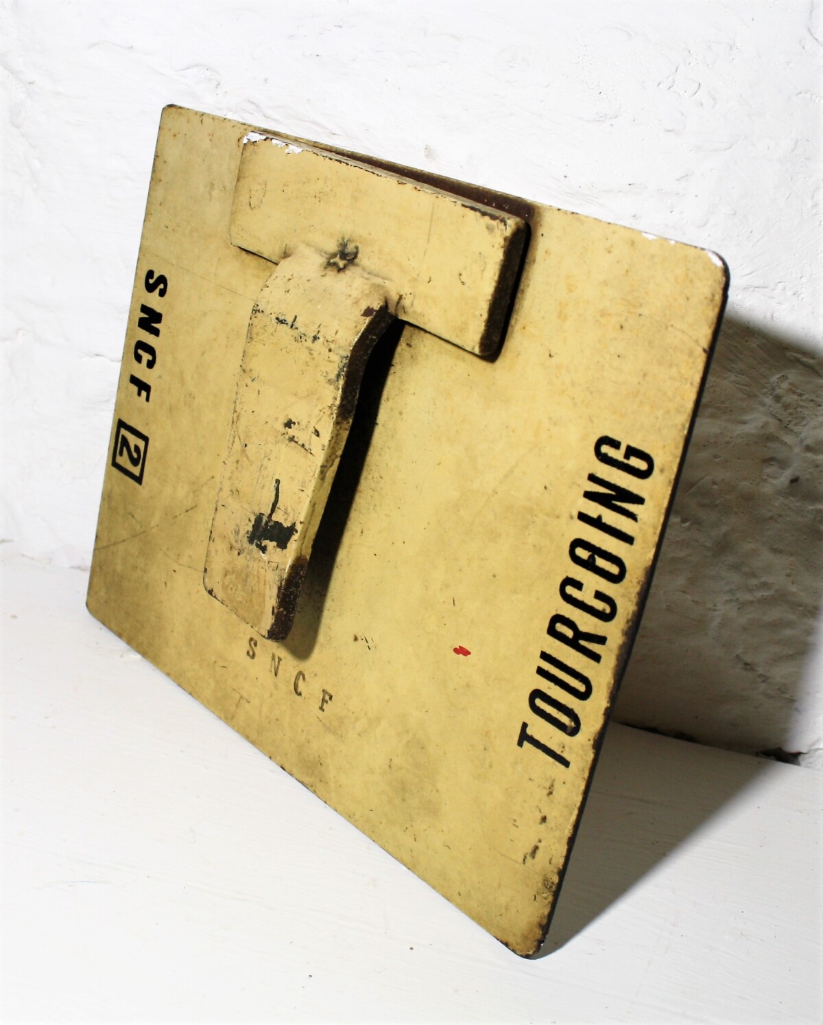 A Small French Metal Railway Sign 'Voiture 27' - Image 6
