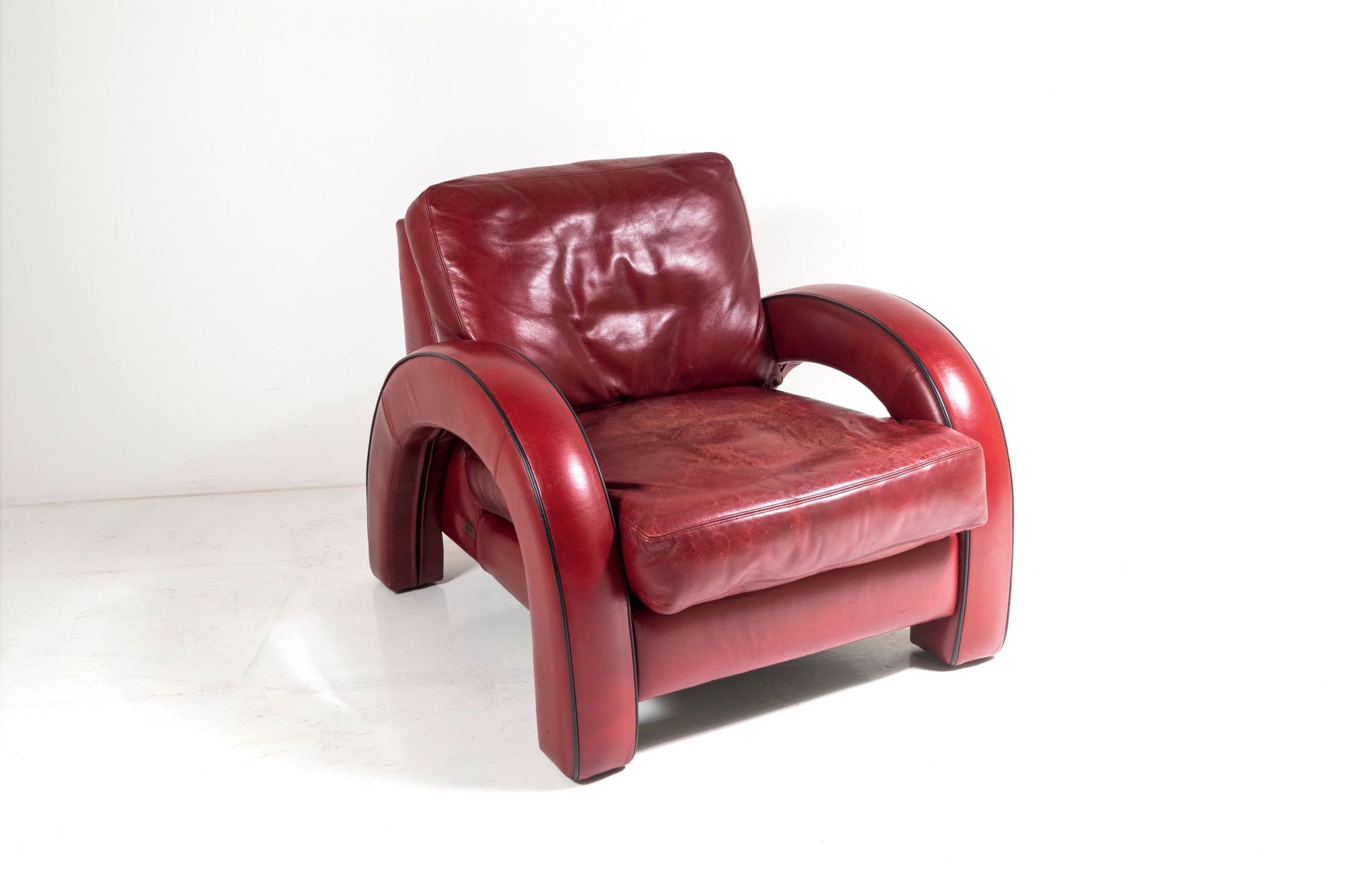Art Deco Leather Armchair Italian (1) Greencore Design