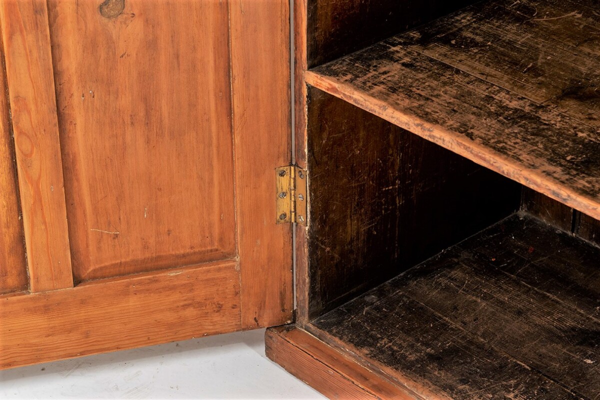 Large Old Pine Cupboard - Image 6