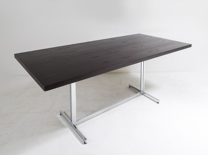Pieff 'Lisse' Dark Ash Dining Table
