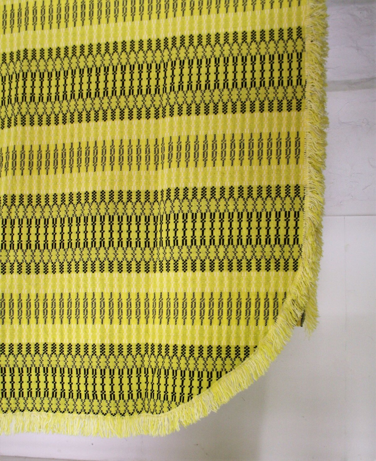 Welsh Wool Blanket - Yellow & Black - Image 8
