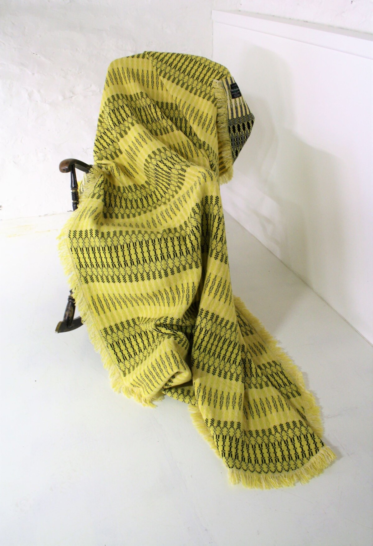 Welsh Wool Blanket - Yellow & Black - Image 7