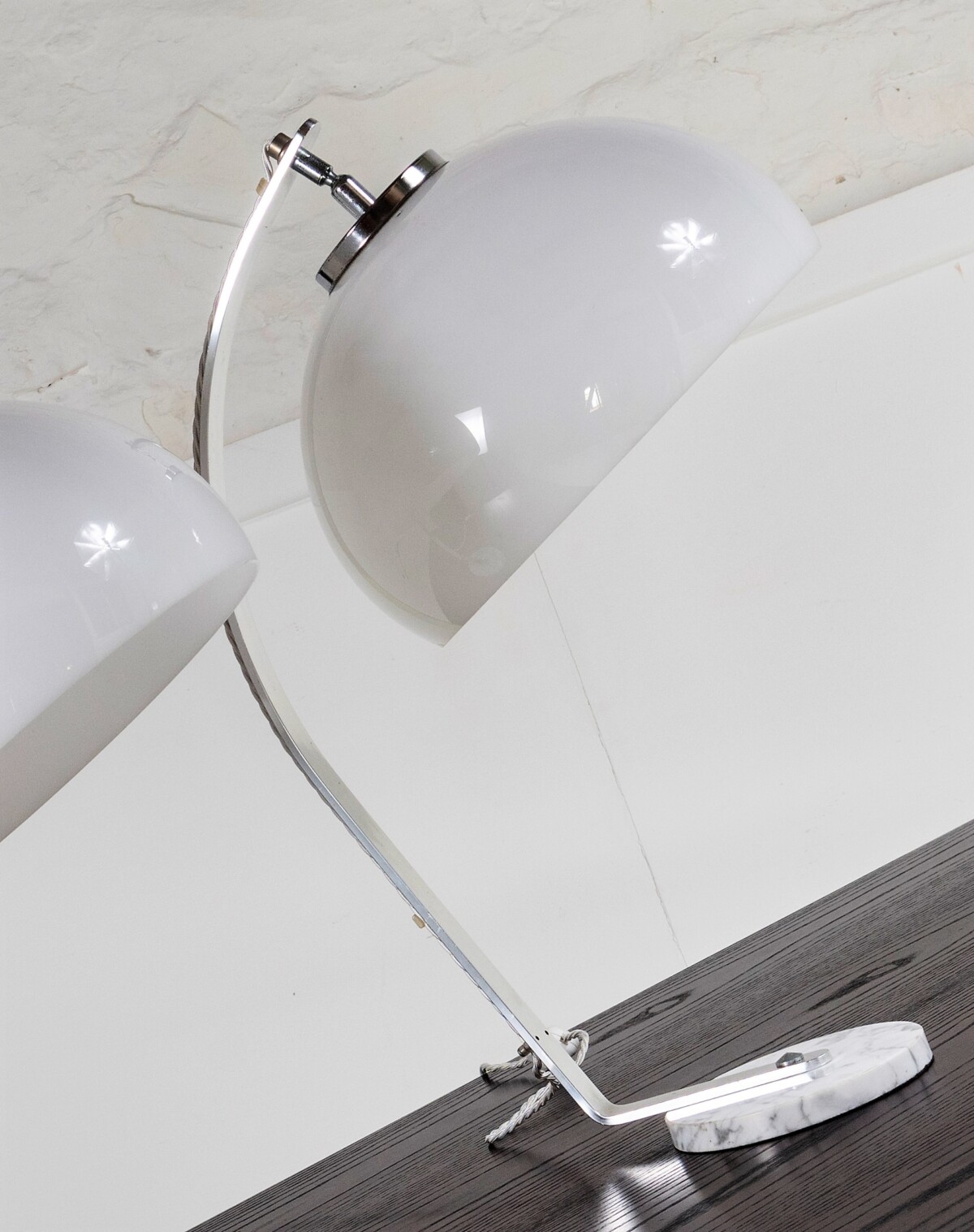 A Pair Of Mid-Century Italian Arc Table Lamps 1970s - Image 7
