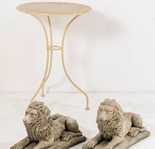 Small Recumbent Lions