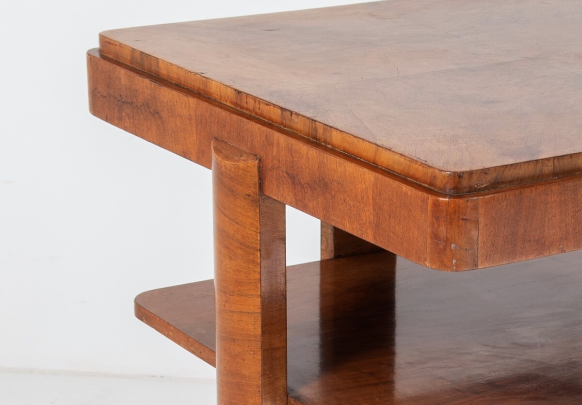 1930s Art Deco Walnut Side Table | Stylish Lamp Table - Image 6