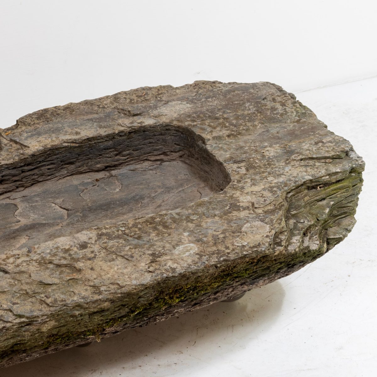 Large 18th Century Carved Stone Trough | Garden Feature | Birdbath | Bonsai - Image 2
