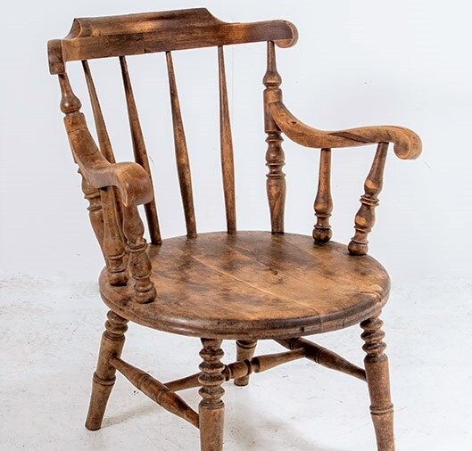 Low Back Windsor Armchair in Solid Elm Wood