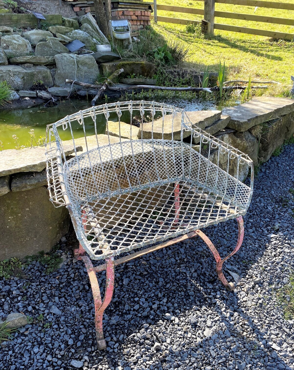 A Rare 1920s Wirework Garden Seat with Scroll Wrought Iron Feet - Image 4