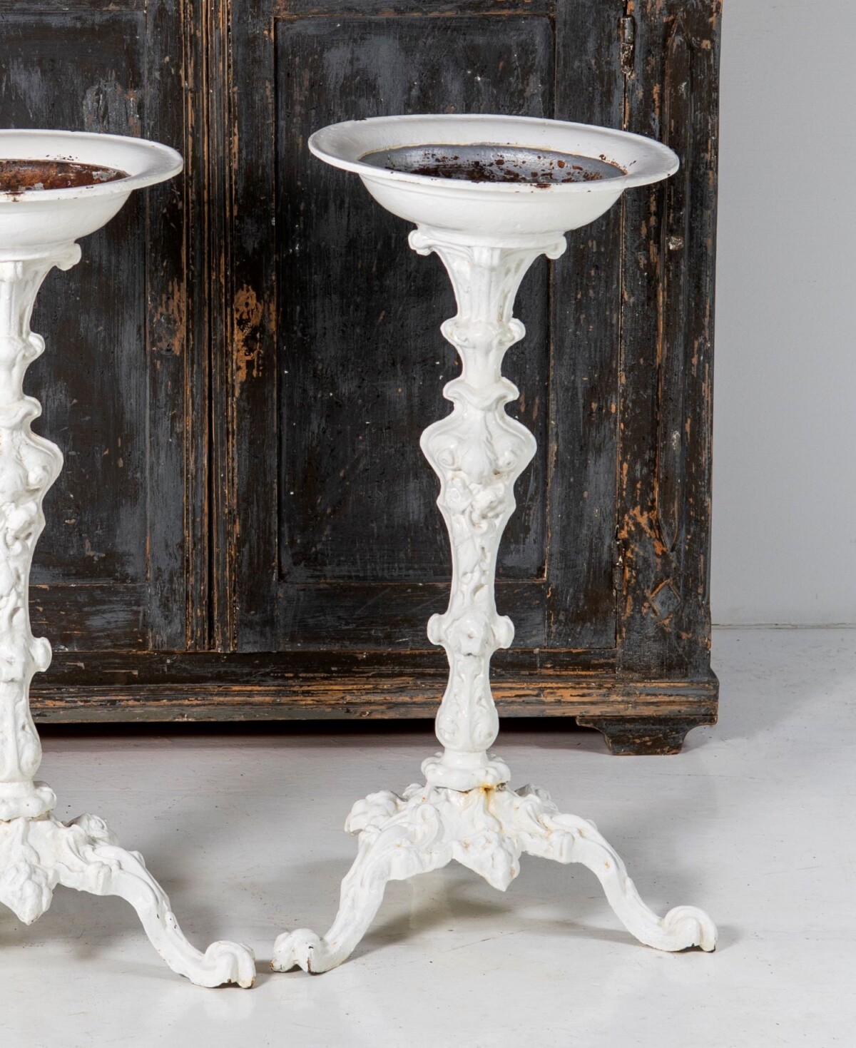 A Pair of Victorian Cast Iron Torchere Plant Stands - Image 8