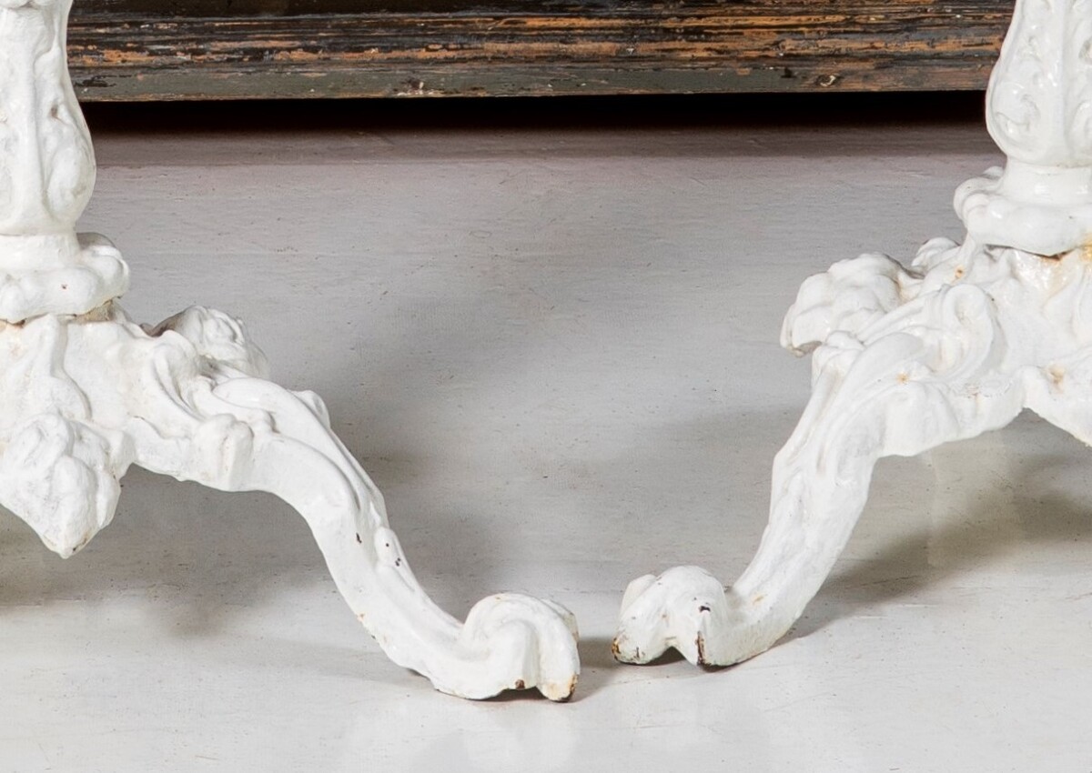 A Pair of Victorian Cast Iron Torchere Plant Stands - Image 3
