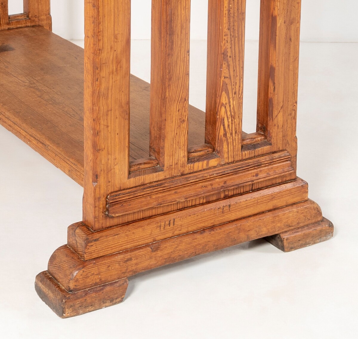 19th Century Gothic Revival Pitch Pine 'Lady Chapel' Church Alter Console Side Table - Image 3