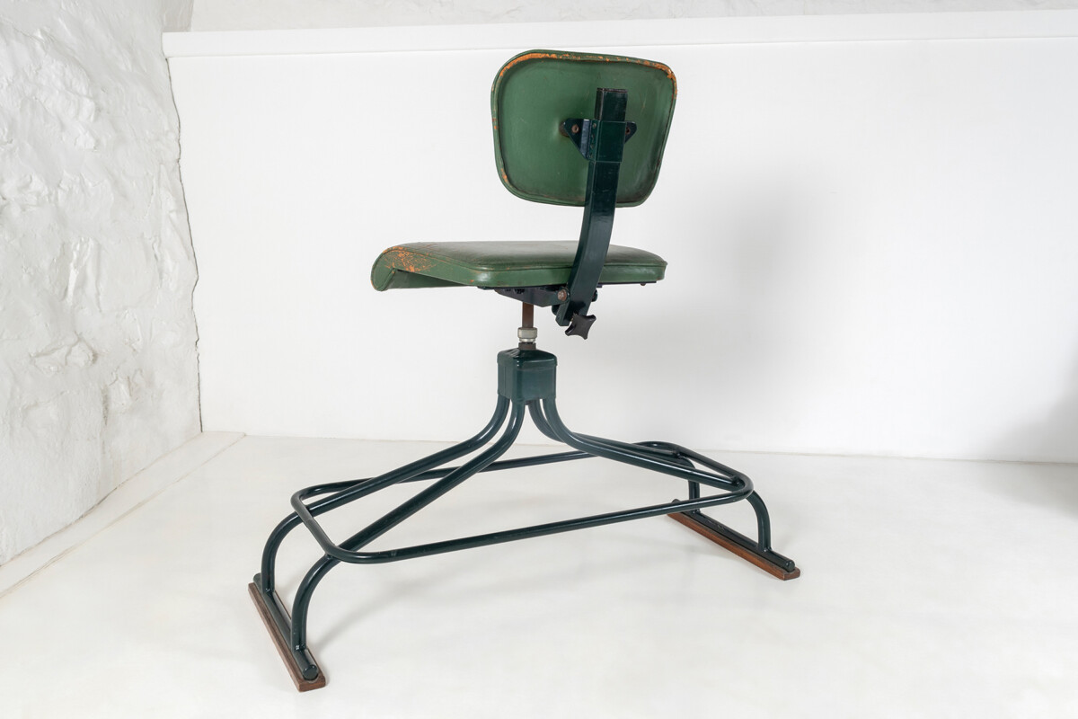 Original 1950s Industrial Factory Swivel Stool by Evertaut | Guitarist Stool Guitar Splayed Seat | High desk Stool - Image 8