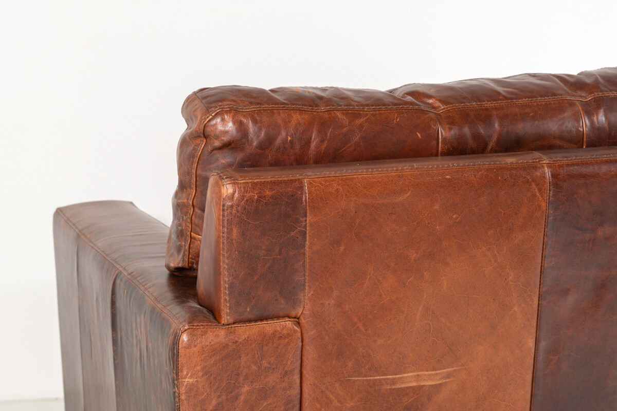 A large Contemporary Brown Leather Armchair By Roche Bobois - Image 14