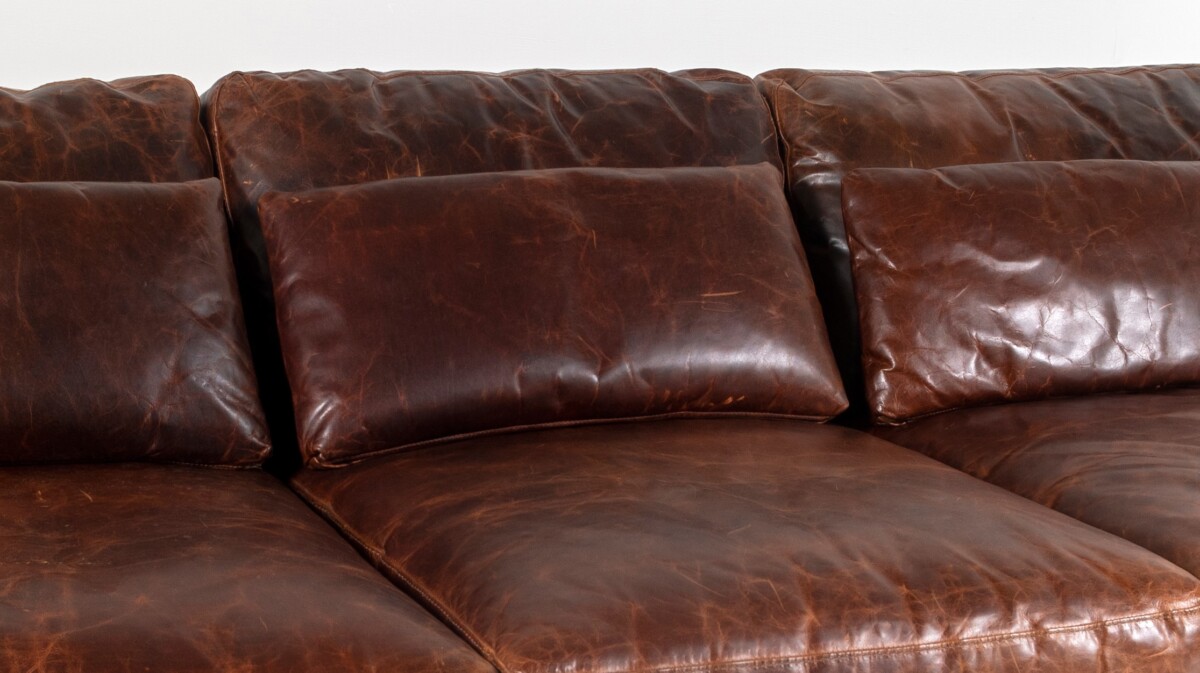 An Exceptional Oversized Roche Bobois Designer Brown Leather Sofa - Large Three Seater - Image 8