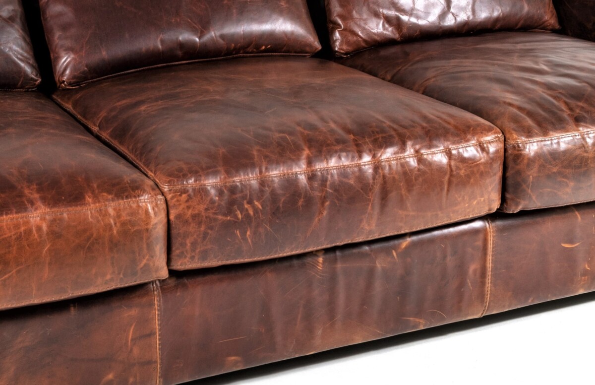 An Exceptional Oversized Roche Bobois Designer Brown Leather Sofa - Large Three Seater - Image 9