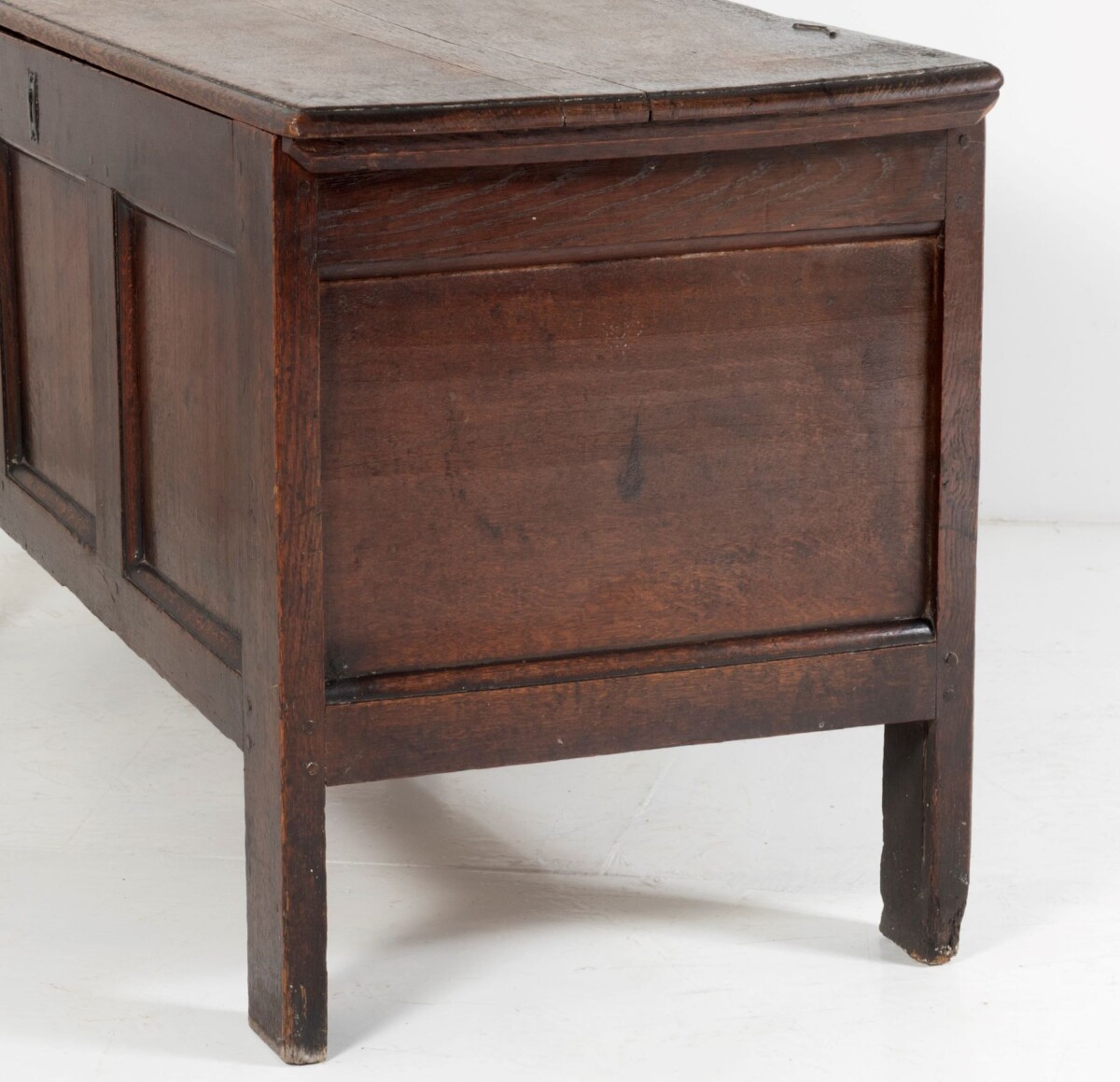 Early 18th Century Georgian Solid Oak Coffer Chest | Blanket Box | Irish 1700s - Image 6