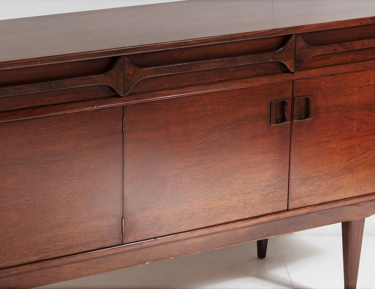 Exceptional Mid Century Alfred Cox Long Sideboard In rare Brazilian Rosewood - Image 9