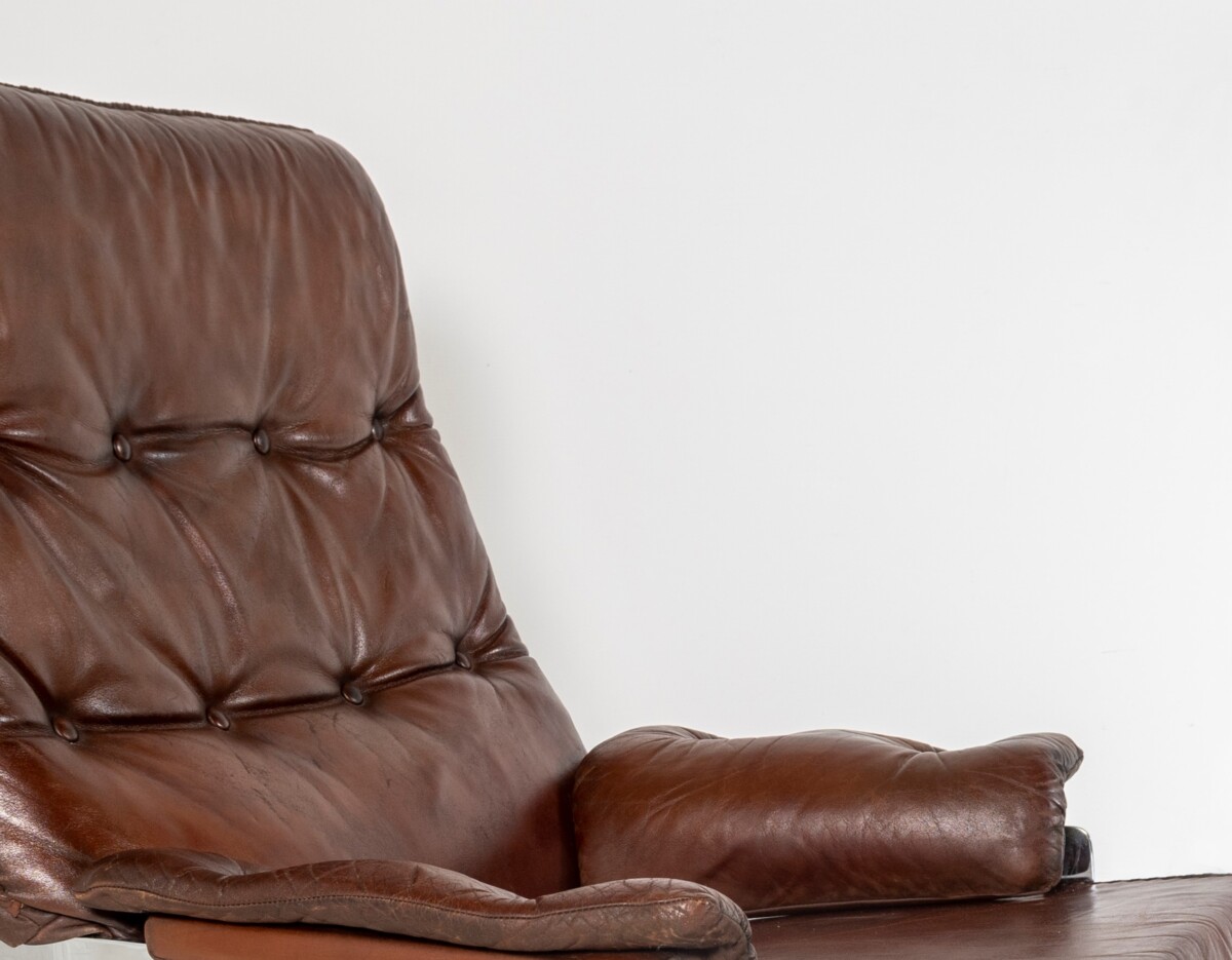 1960s Mid Century Brown Leather Chrome Swivel Chair by Sweedish Designer Arne Norell for Vatne Møbler Norway - Image 4