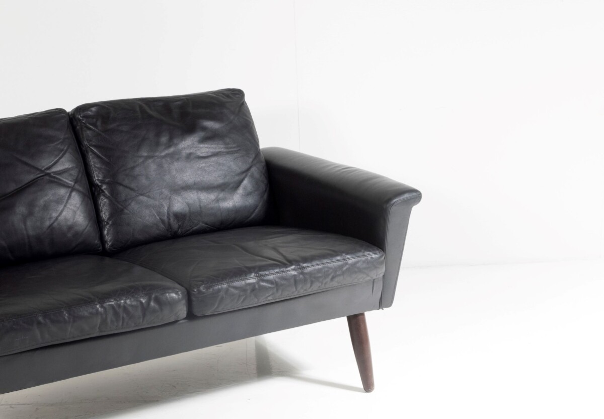 1960s Mid Century Small Danish Two Seater Black Leather Sofa | 2 Person - Image 3