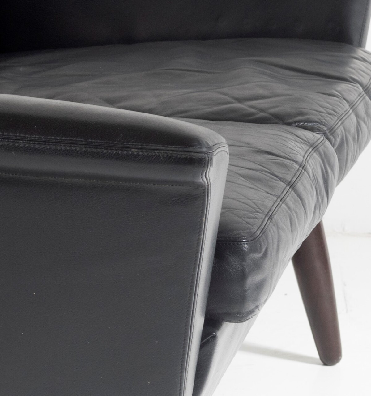 1960s Mid Century Small Danish Two Seater Black Leather Sofa | 2 Person - Image 10