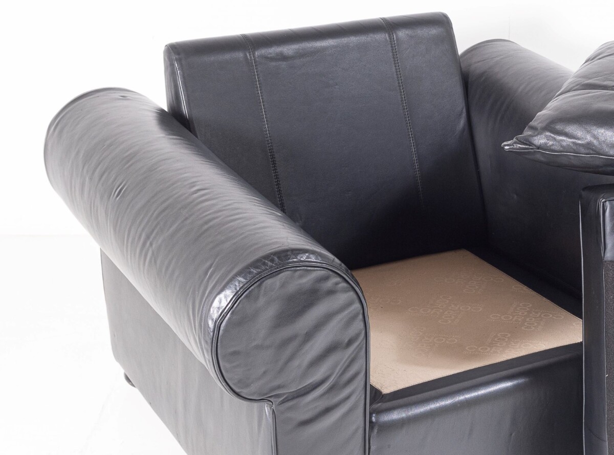 Large Vintage Black Leather Club Lounge Armchair by COR Germany - Image 13