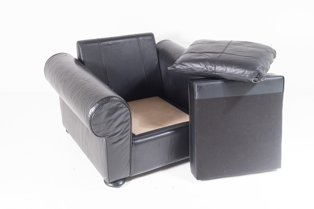 Large Vintage Black Leather Club Lounge Armchair by COR Germany - Image 12