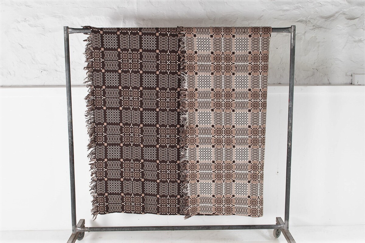 Vintage Welsh Pure Wool Tapestry Blanket - Dark Browns & Cream - Image 4