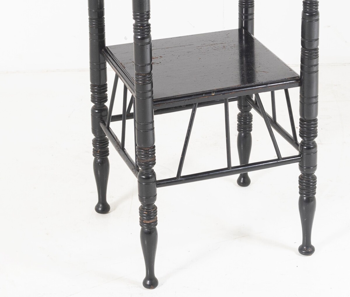 Circa.1900 Arts and Crafts E.W. Godwin Style Anglo-Japanese Ebonised Occasional Side Table - Image 2