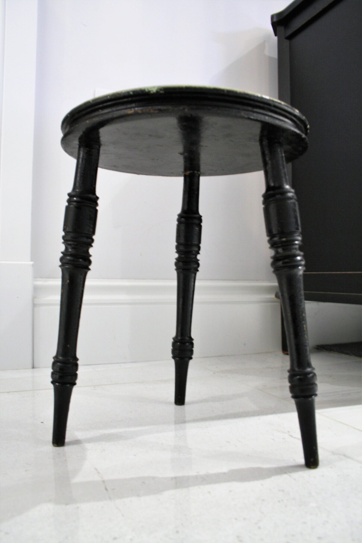 SMALL FLORAL PAINTED EBONISED VICTORIAN STOOL - Image 9