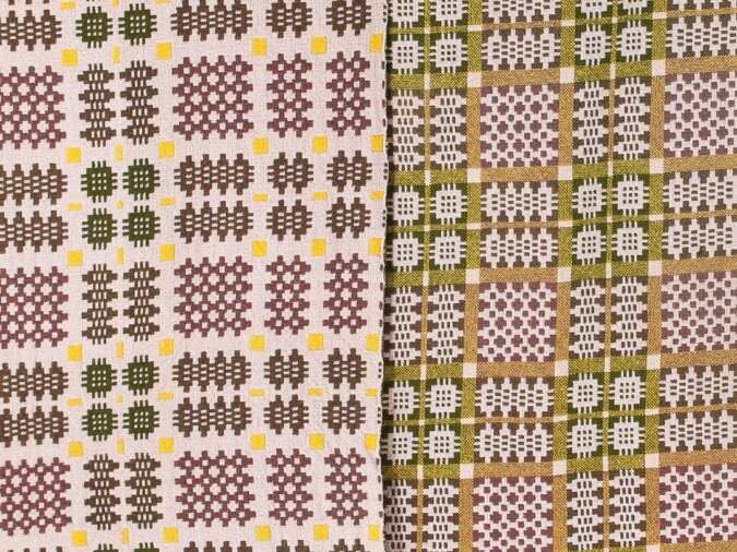 1970s Vintage Pure Welsh Wool Tapestry Blanket - Lilac & Green