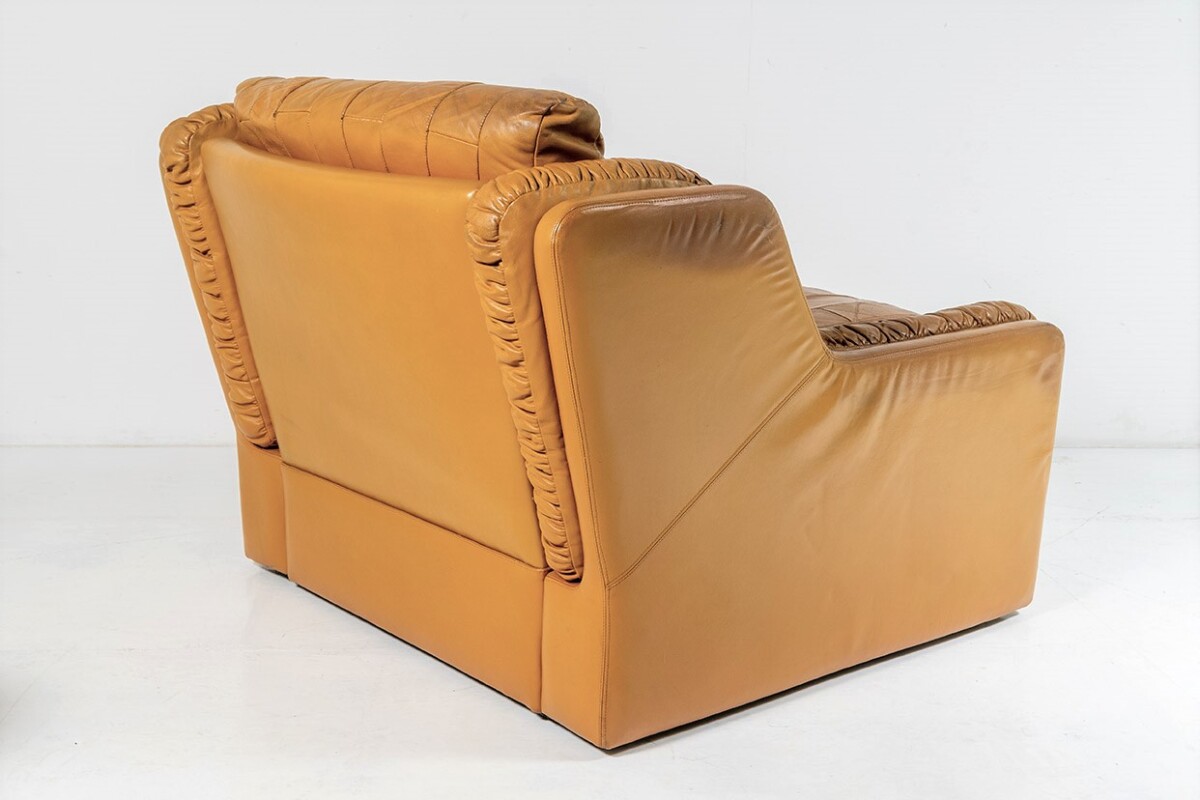 1970s Mid Century Vintage Patchwork Tan Leather Club Armchair by Gimson & Slater England - Image 3