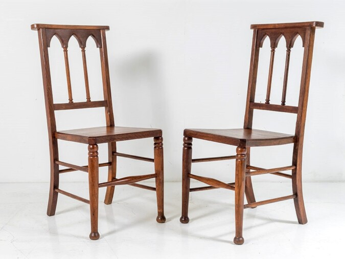 A pair of 19th Century Gothic Ecclesiastical Hall Chairs in Oak | Arts and Craft movement