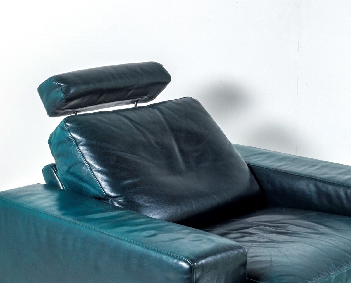 A Vintage 1980s Brutalist Green Leather Recliner Armchair - Image 8