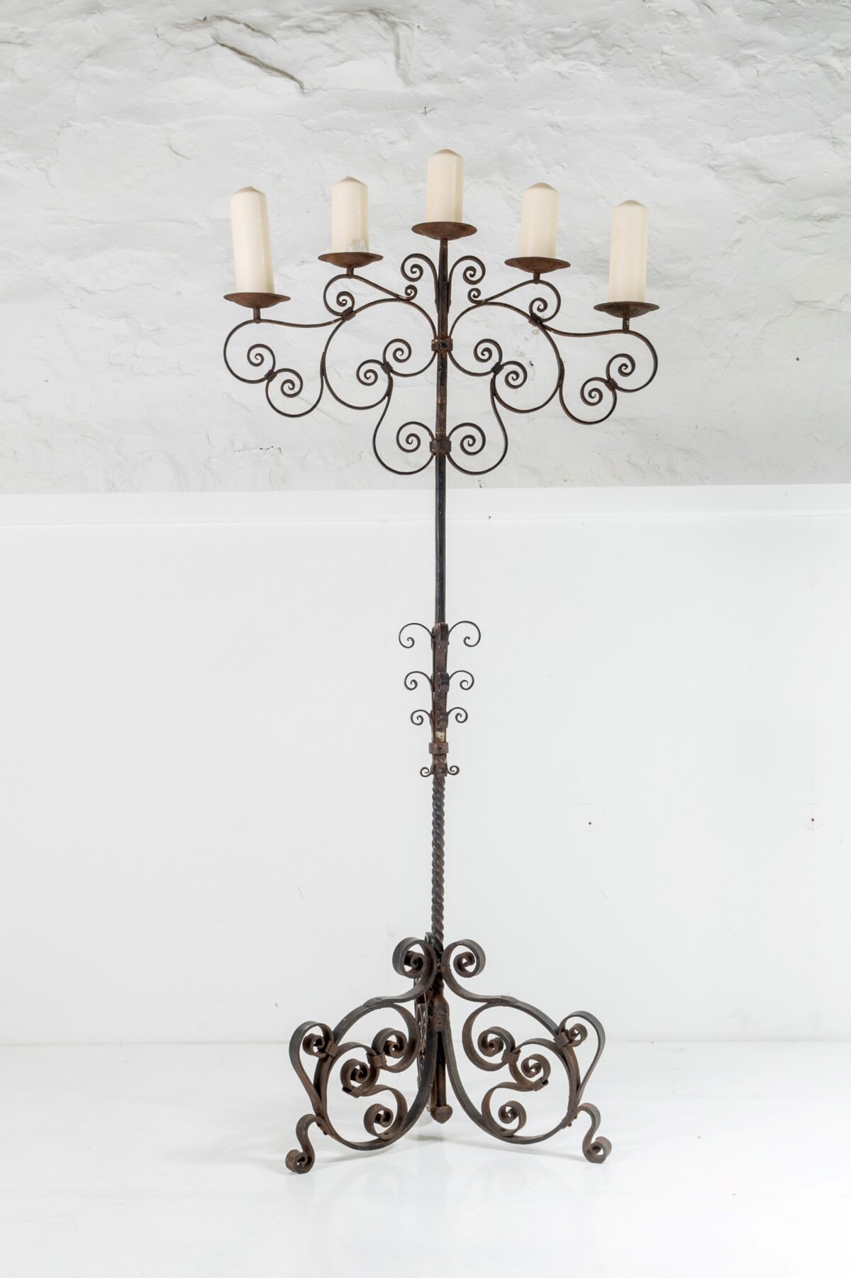 A large scale heavy wrought iron pricket candle tree | English Castle Candelabra - Image 11