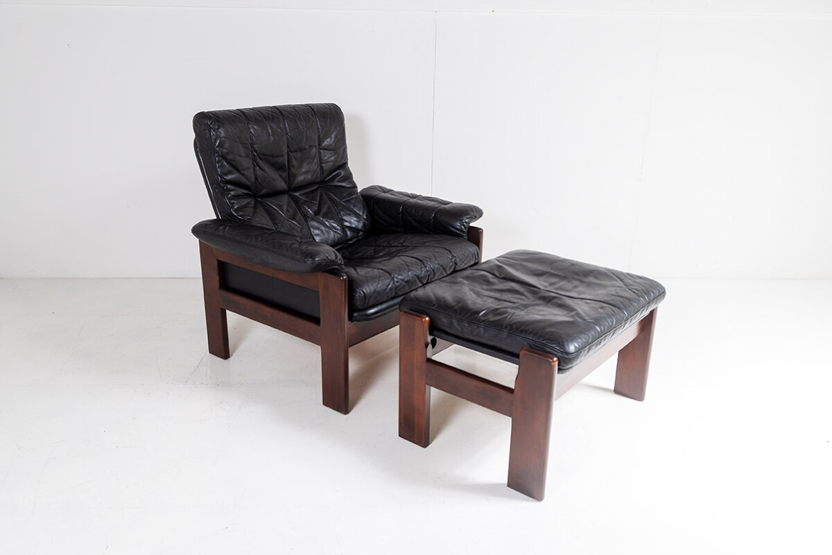 1970s Mid Century Danish Teak Rosewood and Black Leather Skipper Mobler Armchair and footstool - Image 4