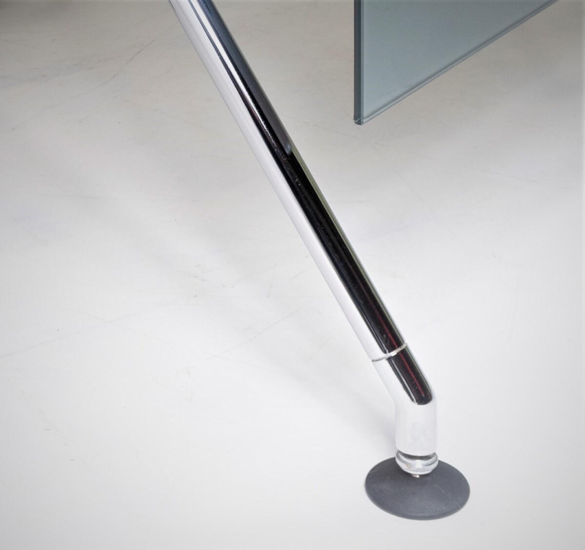Italian Glass Top on Chrome Executive 'Nomos' Desk by Norman Foster for Tecno 1980s - Image 4
