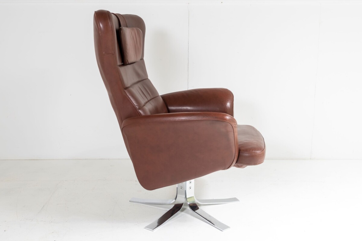 Mid-Century Danish Cognac Brown Leather Swivel Reclining Chair on Chrome Base - Image 3